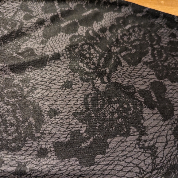 Youth size medium active dress - Picture 3 of 7